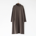 コットンリネンカシミヤ ハイネックワンピース