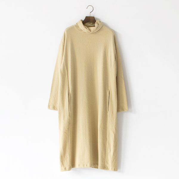 コットンリネンカシミヤ ハイネックワンピース(SMOKY YELLOW)