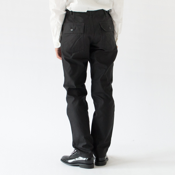 身長：163cm(BLACK S)
