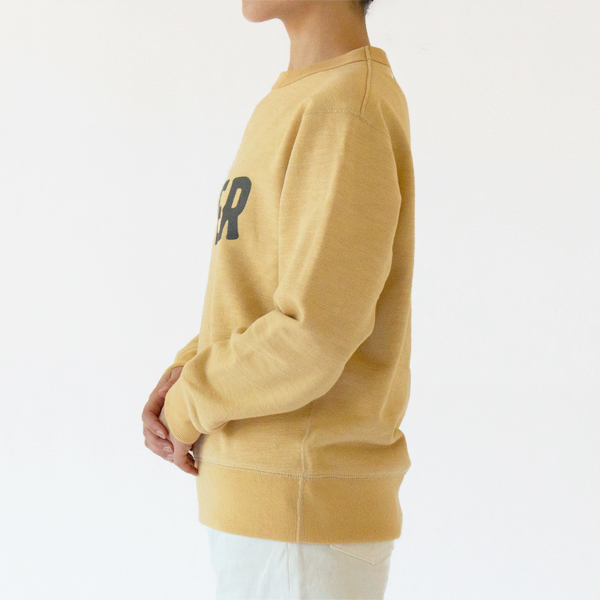 BUTTER(XSサイズ、身長162cm)