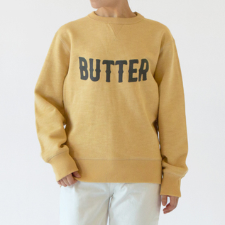 BUTTER(Sサイズ、身長162cm) BUTTER(Sサイズ、身長162cm)