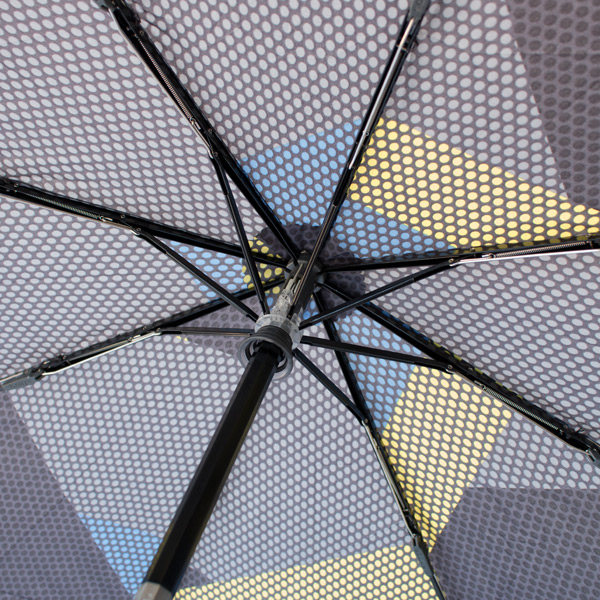 8本骨でしっかり支えます