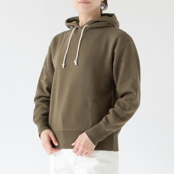 KHAKI・身長162cm