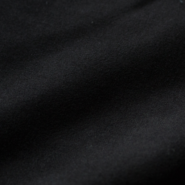優しい肌触りと、しっかりとした厚みが感じられます(BLACK) 優しい肌触りと、しっかりとした厚みが感じられます(BLACK)