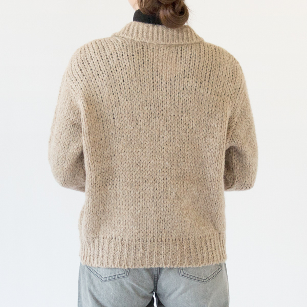 コンパクトなシルエット(BEIGE、身長162cm) コンパクトなシルエット(BEIGE、身長162cm)