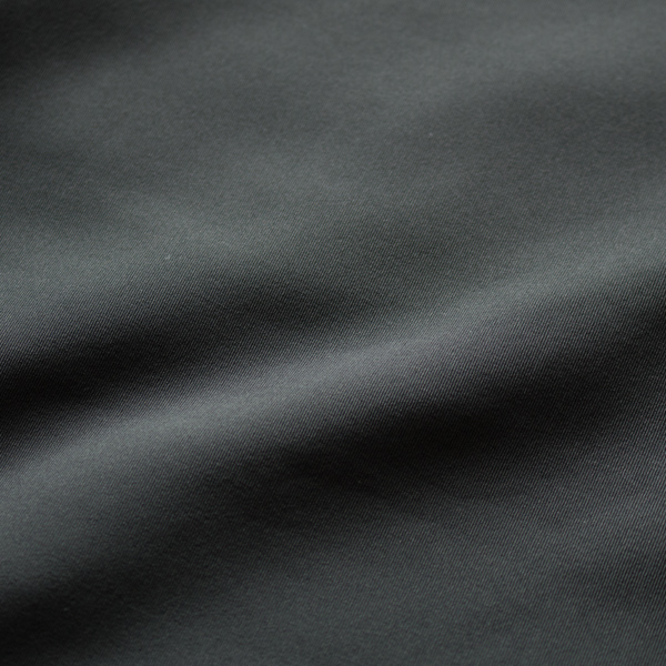 生地はUVケア機能付き(チャコール)