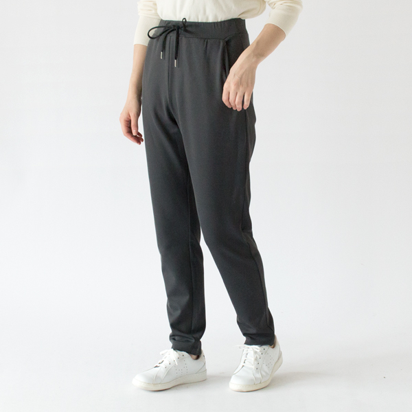 身長：162cm(チャコール/M)