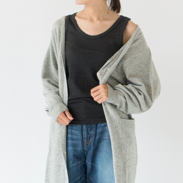 チクチク感のない肌触りです(C.GREY、身長163cm)