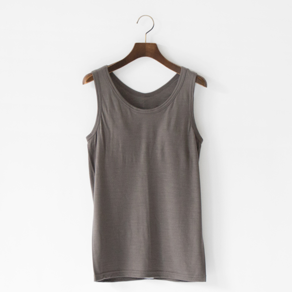 Super100’s ウール天竺パッド入りタンクトップ(KHAKI)