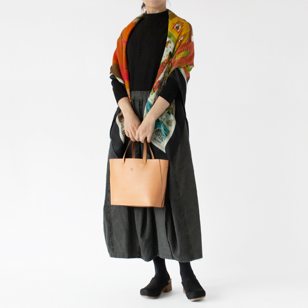 さらっと羽織って(モデル身長162cm) さらっと羽織って(モデル身長162cm)