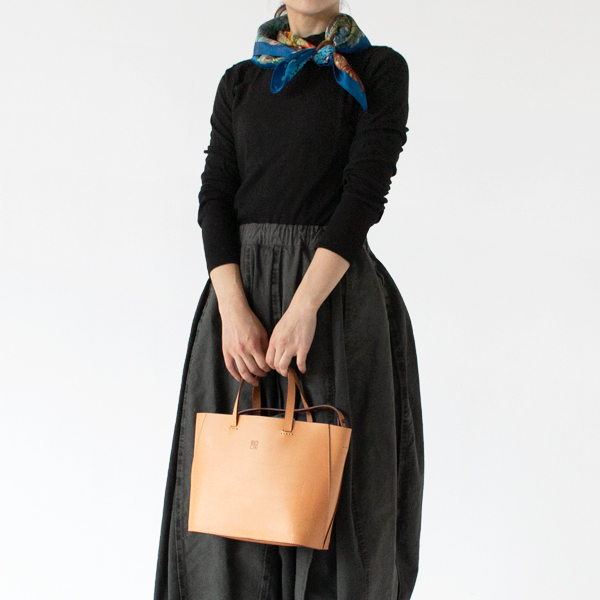 自分好みの巻き方にアレンジしてお楽しみください(モデル身長162cm)