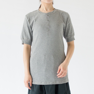 GREYMELANGE、身長162cm GREYMELANGE、身長162cm