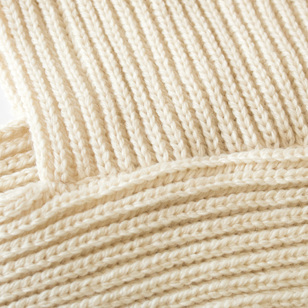 厚すぎず薄すぎない絶妙な厚み(ARAN)
