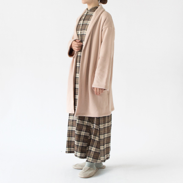 BEIGE、身長162cm