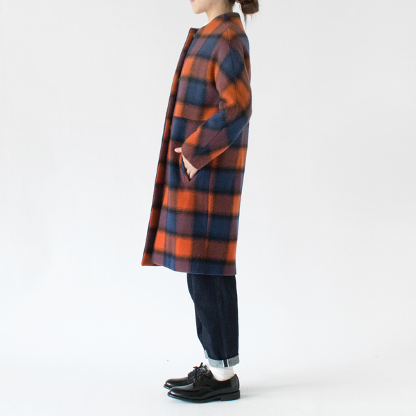 ORANGE×NAVY、身長162cm