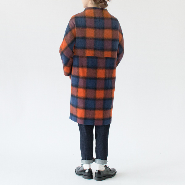 ORANGE×NAVY、身長162cm