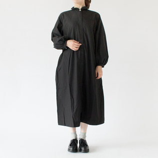 BLK・身長162cm BLK・身長162cm