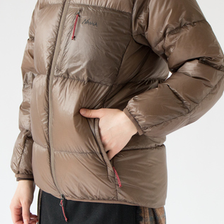 NANGA ナンガ マウンテン ロッジ ダウンジャケット 新品未使用品 NANGA（ナンガ）の「MOUNTAIN LODGE DOWN CREW NECK TOP⁄マウンテン