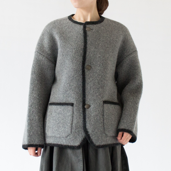 チロリアンジャケット ROUNDNECK OVERSIZE(GREY/BLACK、身長162cm)