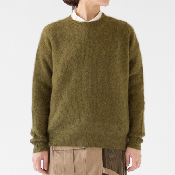 身長162cm・KHAKI