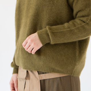 長すぎない着丈(身長162cm・KHAKI) 長すぎない着丈(身長162cm・KHAKI)