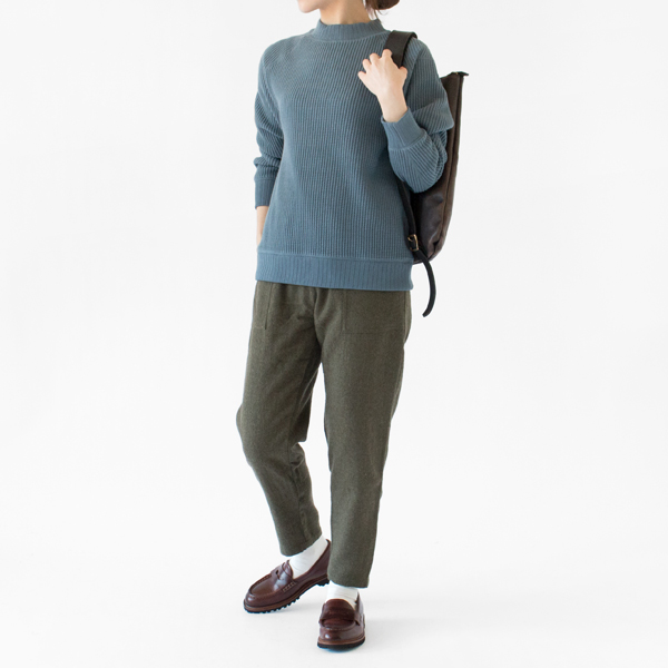KHAKI、身長162cm