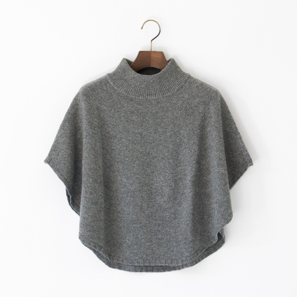 かたをつつむ　ポンチョケープ(GREY)