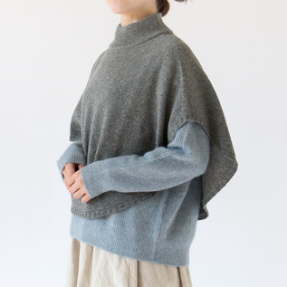 GREY・身長162cm GREY・身長162cm