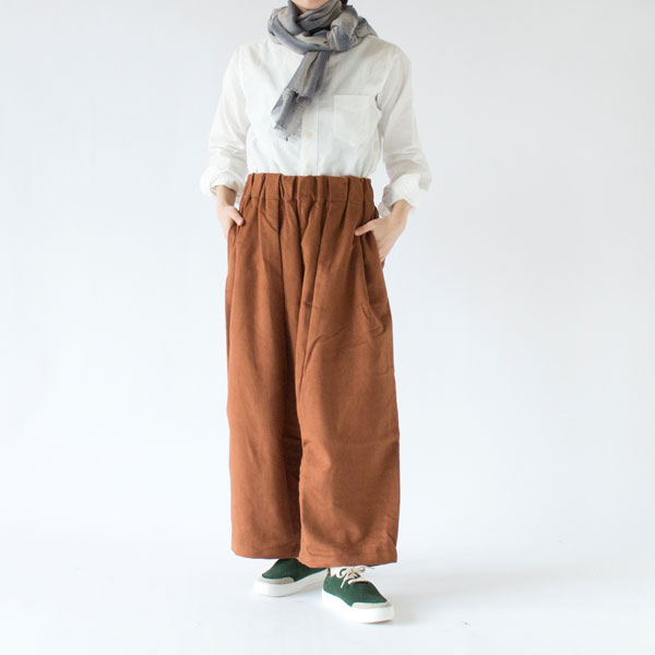 モデル身長162cm・SILVER GREY／LIGHT GREY