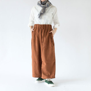 モデル身長162cm・SILVER GREY/LIGHT GREY モデル身長162cm・SILVER GREY/LIGHT GREY