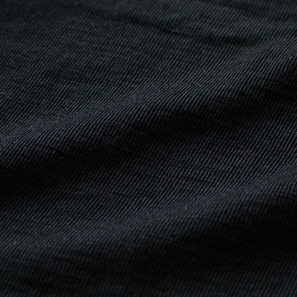 ウール85% シルク15% ウール85% シルク15%