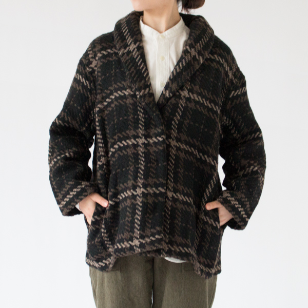 DUBLIN NERO BROWN、身長162cm DUBLIN NERO BROWN、身長162cm