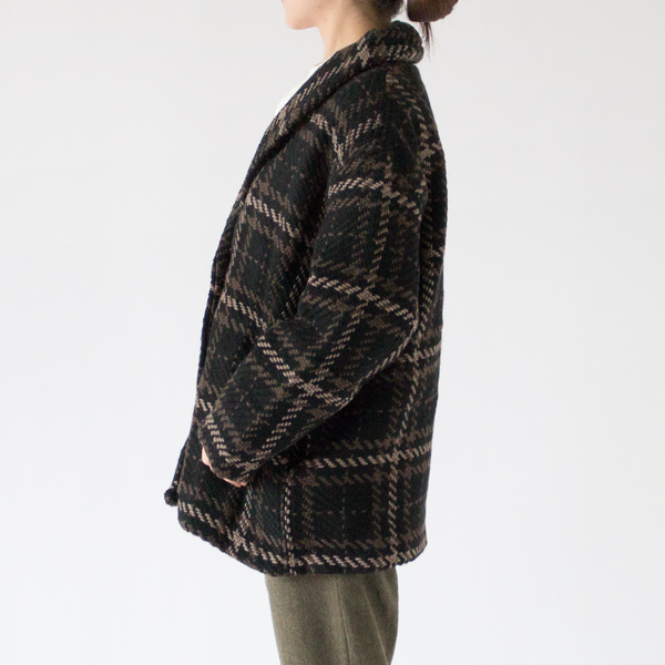 DUBLIN NERO BROWN、身長162cm DUBLIN NERO BROWN、身長162cm