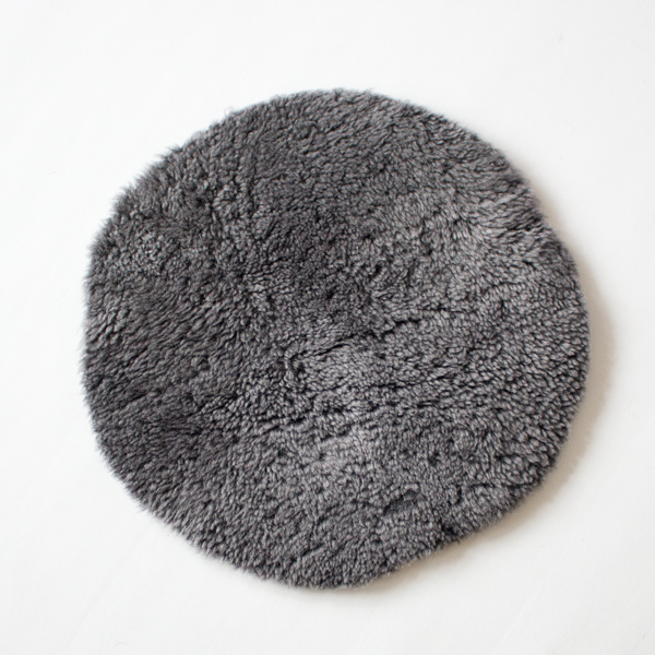 シープスキン シートパッド サークル UKCURLY(DARK GREY)