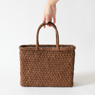 ●新品同様●山葡萄かごバッグ あけびかご籠 六角花結び編み カゴヤ 283196d4f7bec66ee03da94247aa40