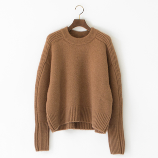 ベビーキャメル エポーレットセーター ／FACTORY（ファクトリー