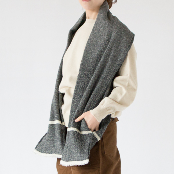 ストール（DARKGREY WHITE）