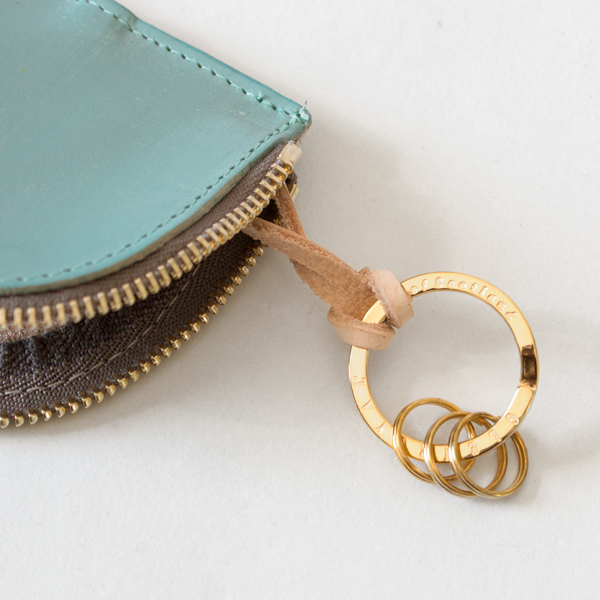 グレンロイヤルの刻印いりキーホルダー(MINT GREEN/TAUPE)