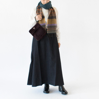 TEAL・身長162cm TEAL・身長162cm