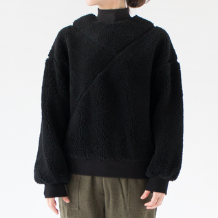 着物の前合わせから着想した切り替え(身長162cm、BLACK) 着物の前合わせから着想した切り替え(身長162cm、BLACK)