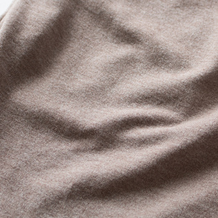 綺麗なスウェード調の生地につい触りたくなります(BEIGE) 綺麗なスウェード調の生地につい触りたくなります(BEIGE)