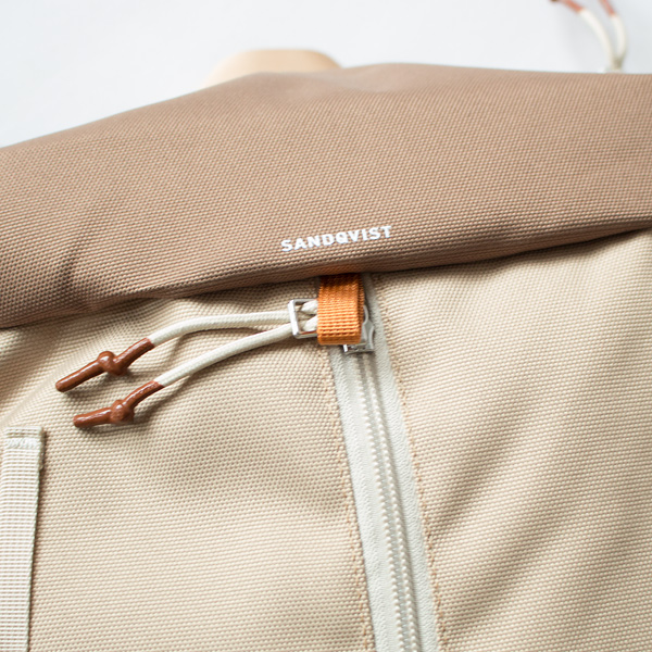 SANQVISTのロゴ入り(MULTI BROWN WITH BEIGE WEBBING) SANQVISTのロゴ入り(MULTI BROWN WITH BEIGE WEBBING)
