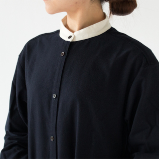 ホワイトのバンドカラーがポイント(NAVY) ホワイトのバンドカラーがポイント(NAVY)
