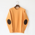 クルーネックエルボーパッチセーター　HARVEST GOLD