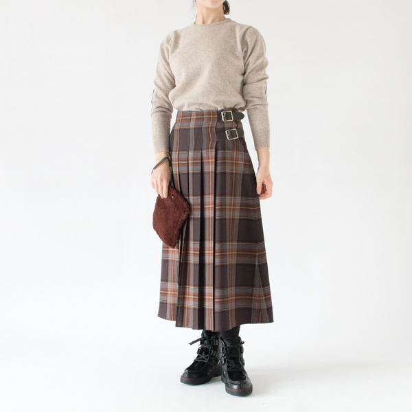 クルーネックエルボーパッチセーター(COBBEL)身長162cm クルーネックエルボーパッチセーター(COBBEL)身長162cm