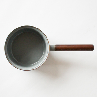 エナメルソースパン(STONE GREY) エナメルソースパン(STONE GREY)