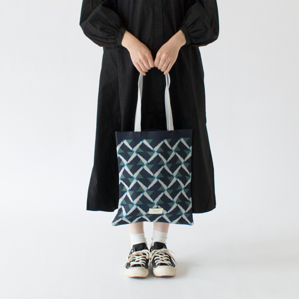 通勤通学用にも(SPOTLIGHT(NAVY)) 通勤通学用にも(SPOTLIGHT(NAVY))