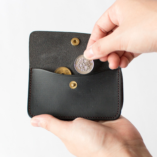 COMPACT TWIN PURSE／ARTS&CRAFTS (アーツアンドクラフツ)｜愛着を持っ