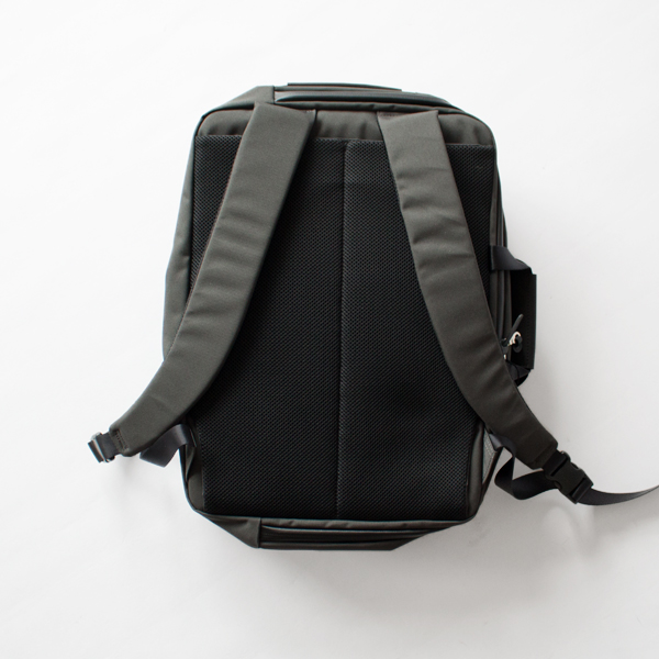 EFFECT BRIEF PACK ブリーフケース(OD.GREY)