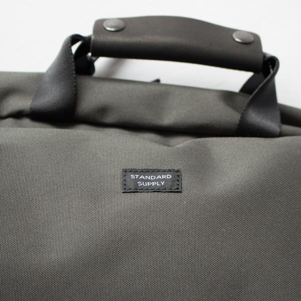 EFFECT BRIEF PACK ブリーフケース(OD.GREY)
